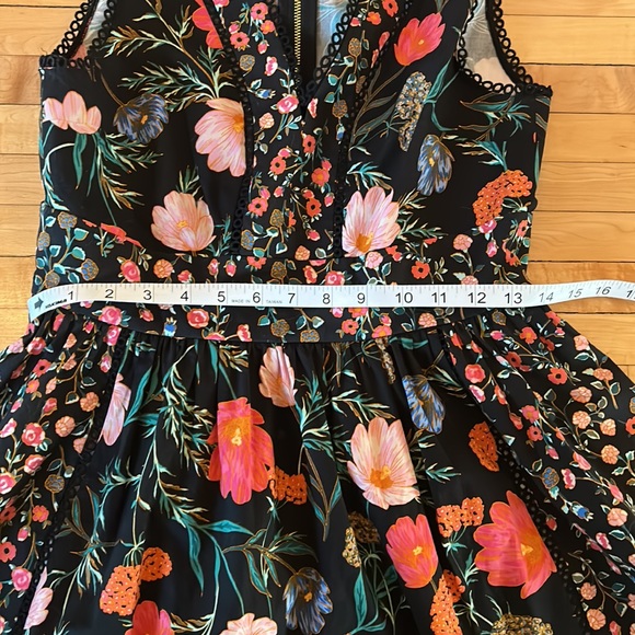 NWOT    Kate Spade Black Picnic Perfect Blossom Print Fit and Flare 8 - Picture 4 of 8